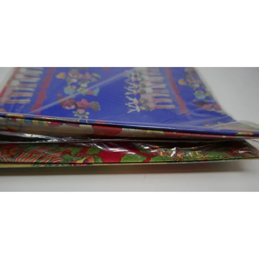 B&E Sales Vintage Holiday Gift Wrap Christmas Flat Wrapping Paper